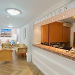Summery Hotel 3*