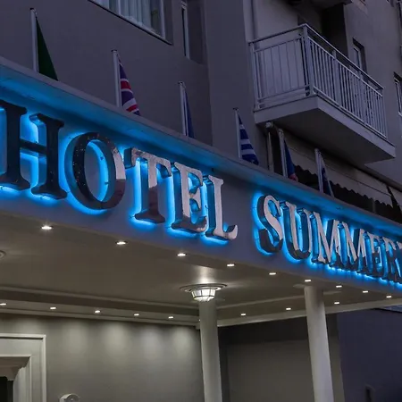 Hotel Summery