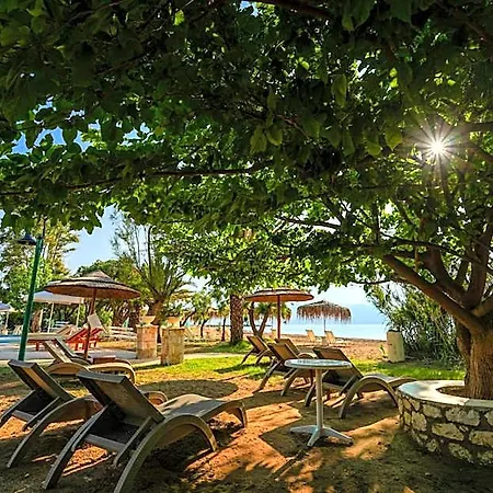 Summery Hotel Lixouri