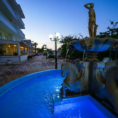 فندق Summery 3*