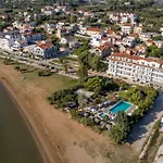 Summery Hotel Lixouri