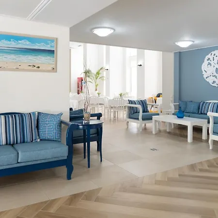 Summery Hotel